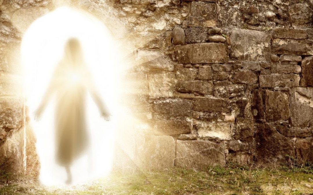 Vlogs We Love: Near Death Experience: I Died And Met My Spirit Guide, Now I See Dead People | NDE