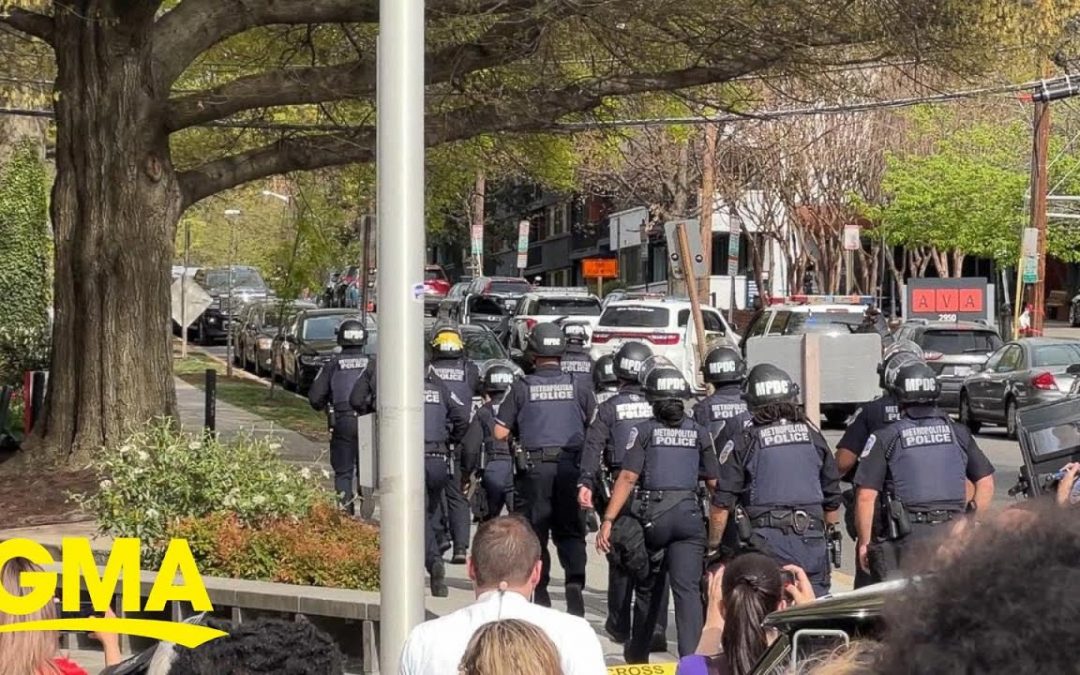 Let Us Pray: Mass shooting in Washington l GMA