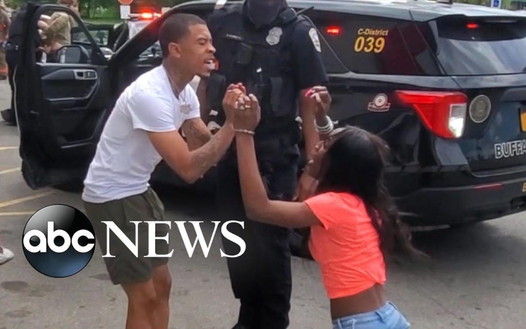 Let Us Pray: New video shows suspected Buffalo shooter's arrest after deadly rampage l GMA